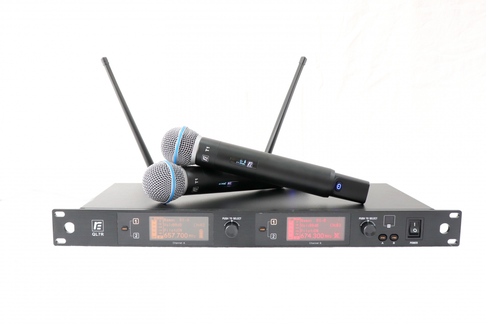 RFIntell QL7R/T1-B 720,500-754,000 МГц 2-канальная радиосистема с 2-мя ручными микрофонами в Владикавказе